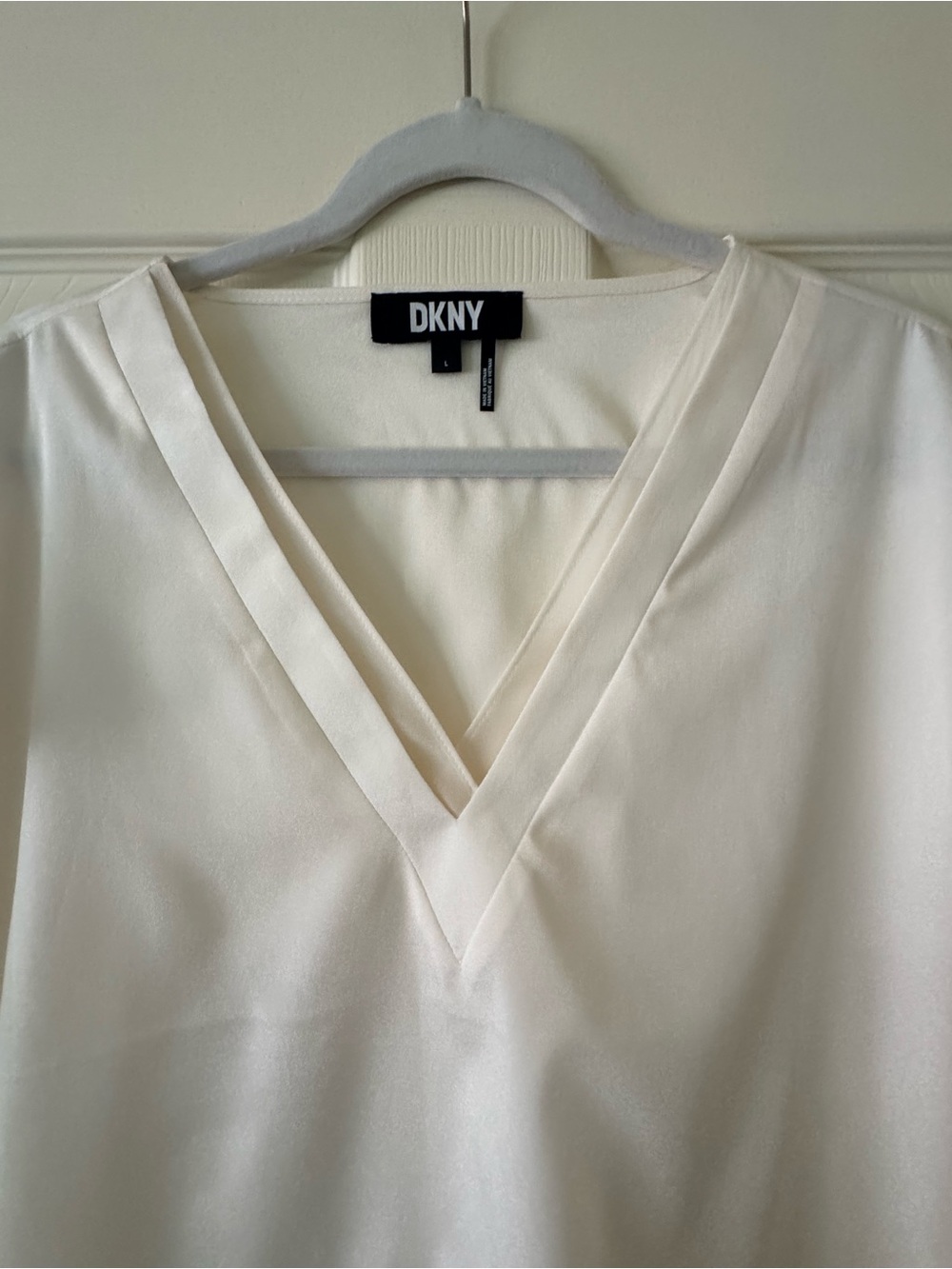 DKNY Cream V-Neck Blouse